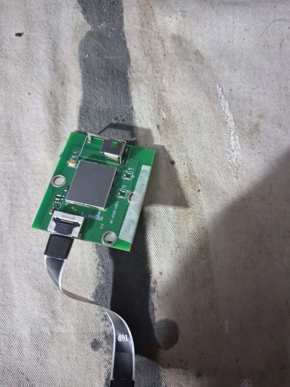 Placa wifi ptv 32g70rch led  - Foto 2