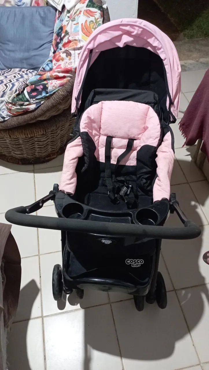 Vende-se, Bebê conforto, carrinho e berço cercado(Sem colchão) Observação:Vendo individual - Foto 3