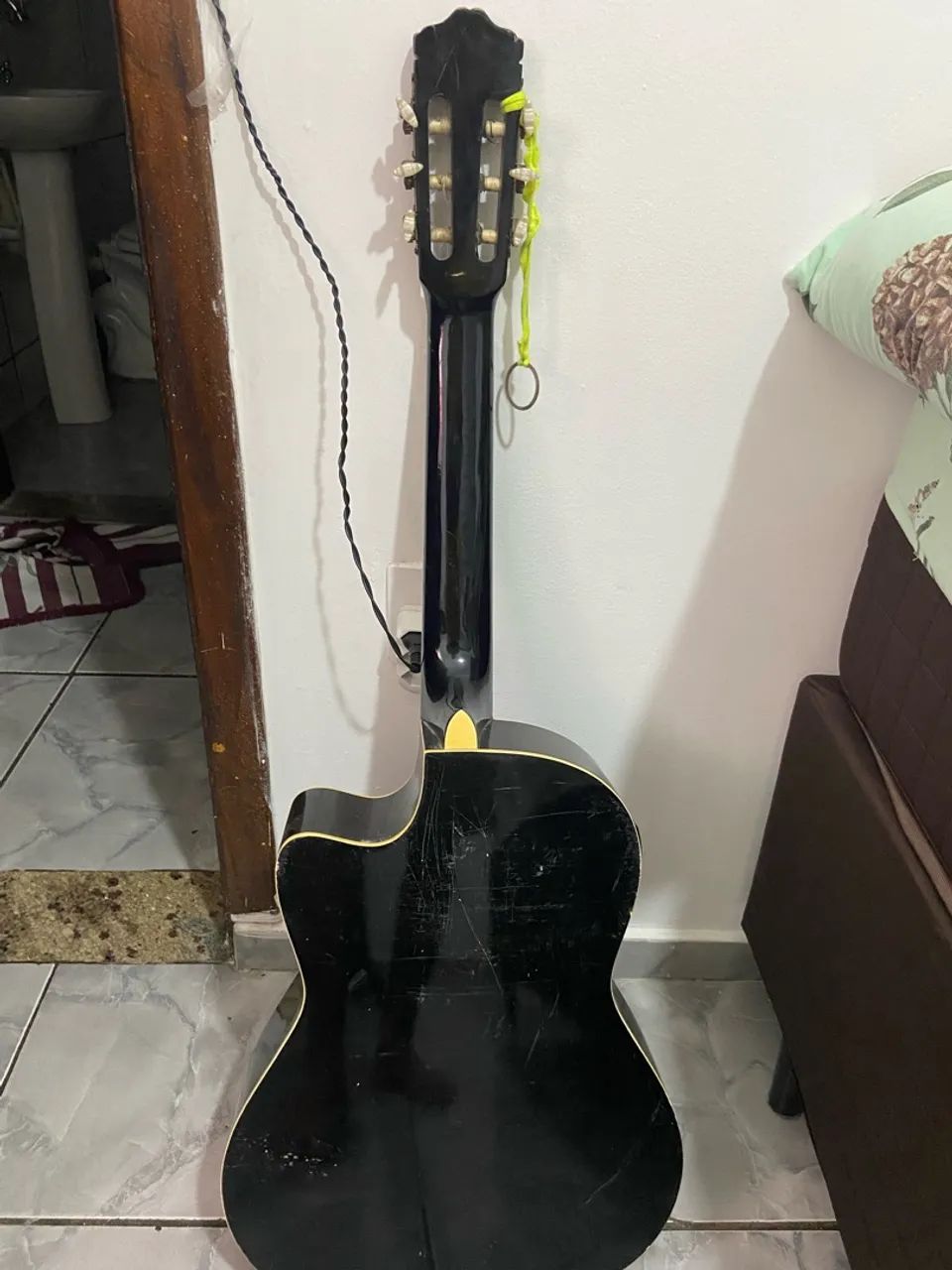 Violão eletrônico 