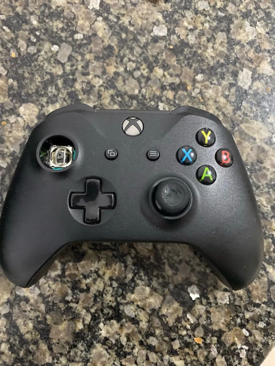 Xbox one X com 2 controles  - Foto 3