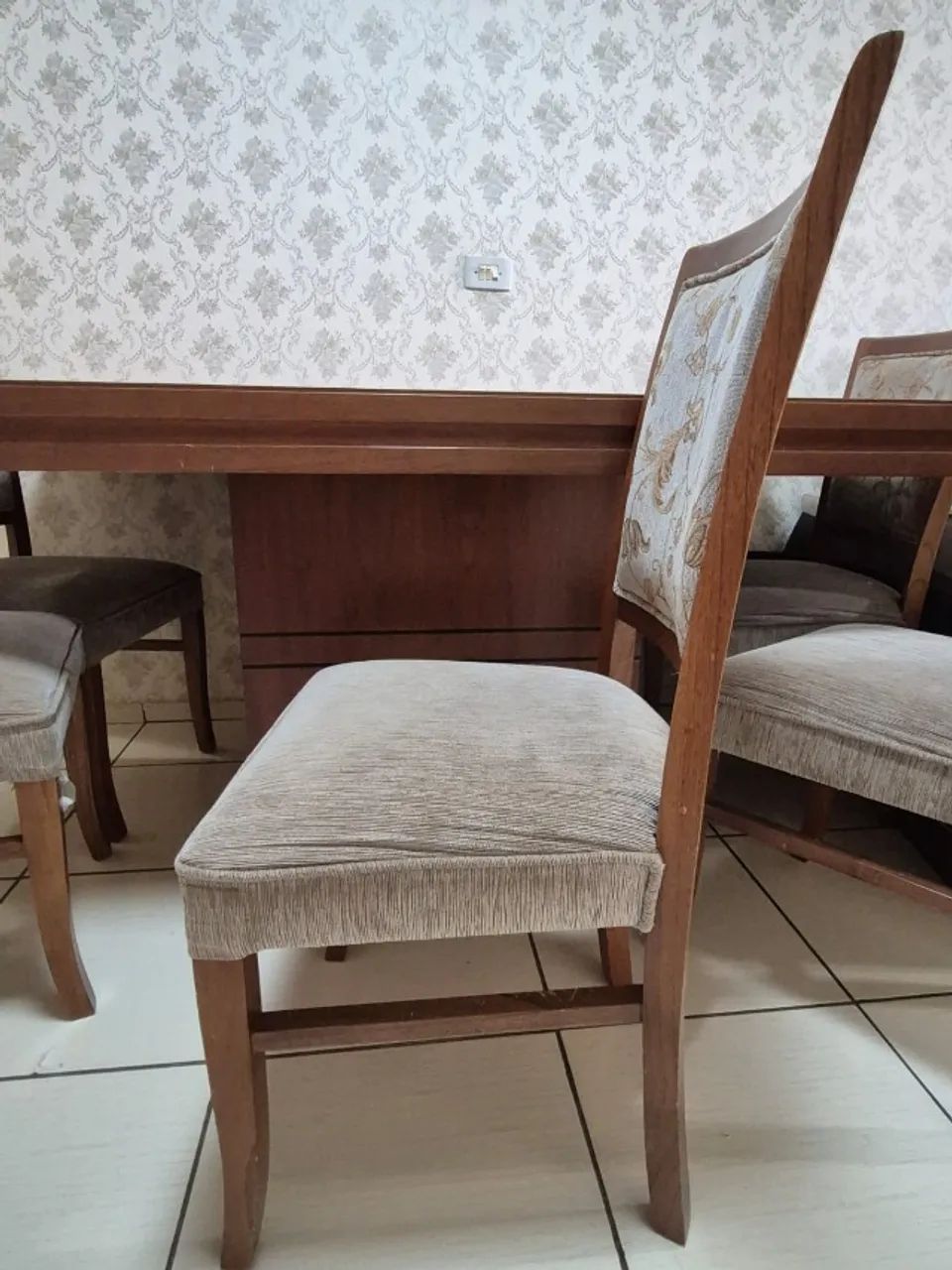 Mesa de Jantar 6 cadeiras - Foto 4