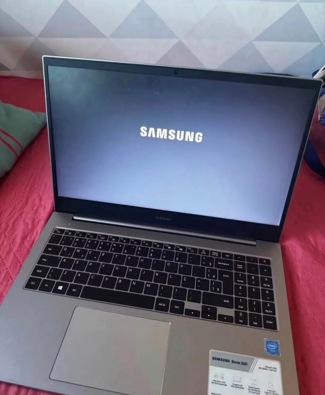 Netbook Samsung E20