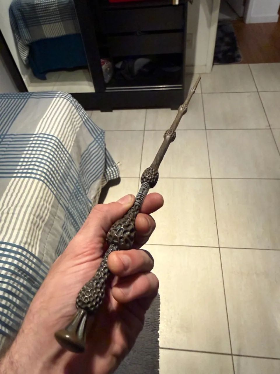 Varinha Dumbledore com estojo ? estado perfeito - Foto 3