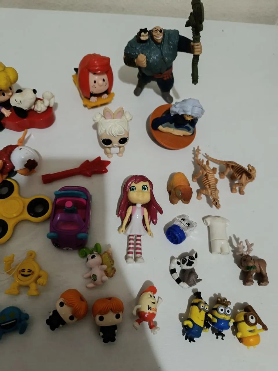 Lote brinquedos McDonald's e Kinder Ovo - Foto 3