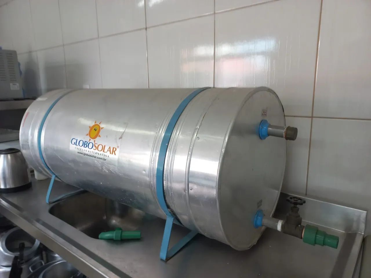 RESERVATÓRIO TERMICO - BOILER 200 LITROS / SOLAR e ELÉTRICO.  - Foto 4