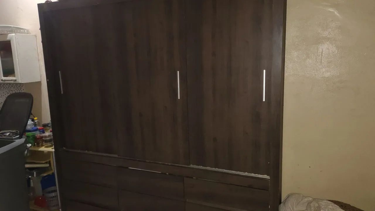 Guarda roupa 