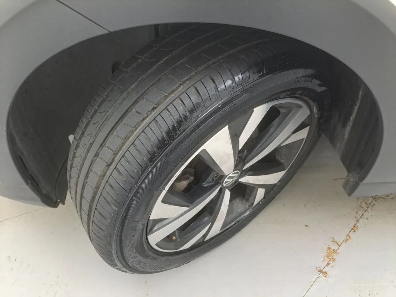 Volkswagen Nivus Highline 1.0 200 TSI Flex Aut., foto 11 de 18
