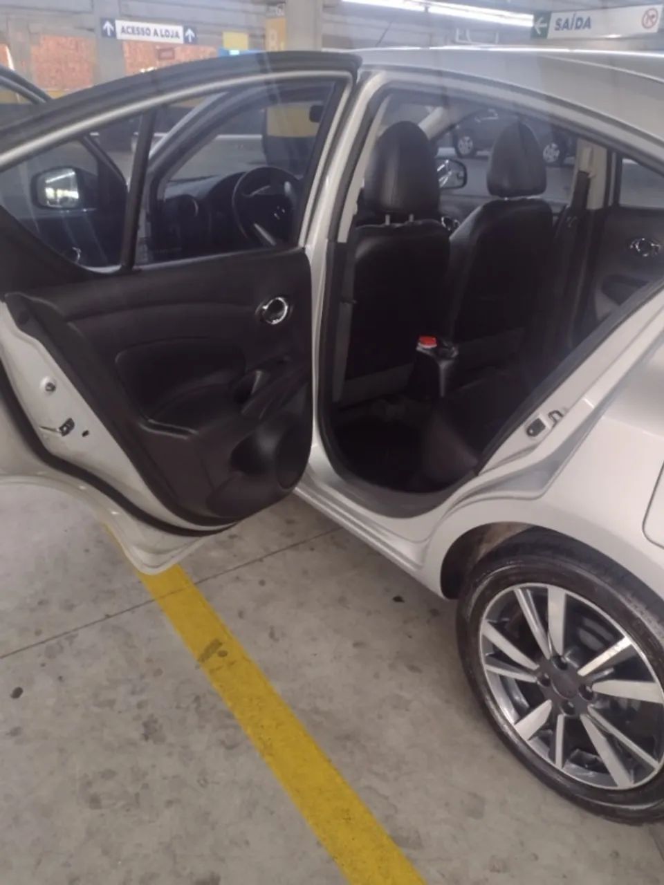 NISSAN VERSA 1.6 SL MANUAL 2019 - Foto 6