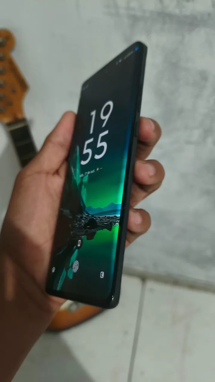 vende se moto edge 40 neo - Foto 3