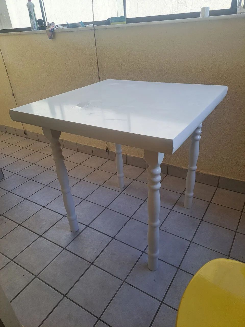 Mesa com 4 cadeiras  - Foto 2