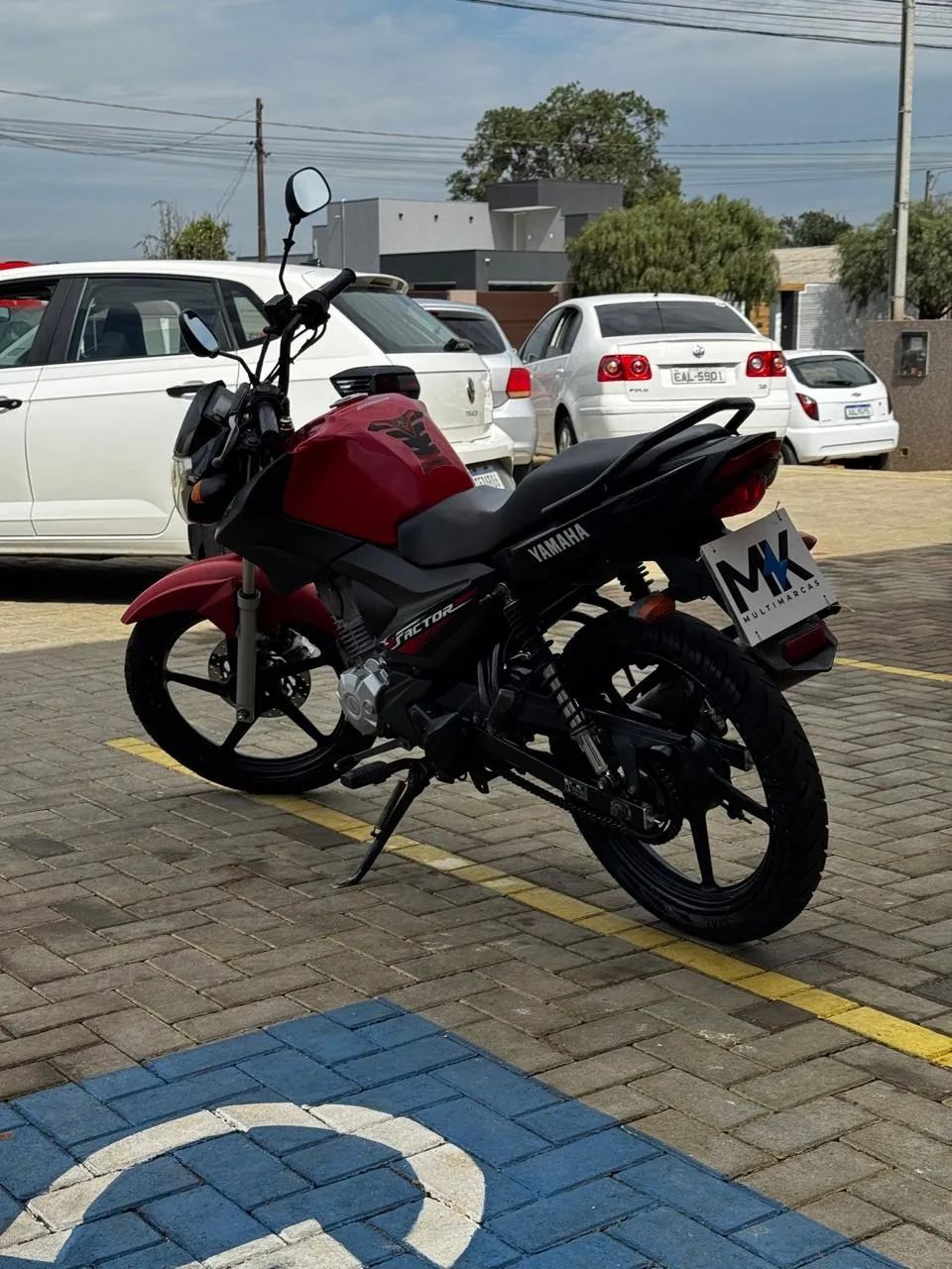 Yamaha YBR 125i FACTOR ED/FLEX - Foto 3