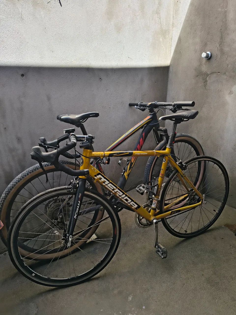 2 Bicicletas seminovas