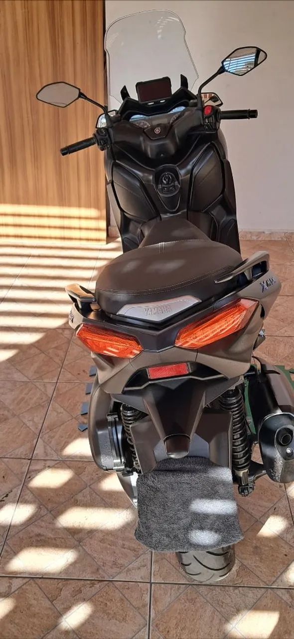 XMAX 2023 / 2024  - Foto 2