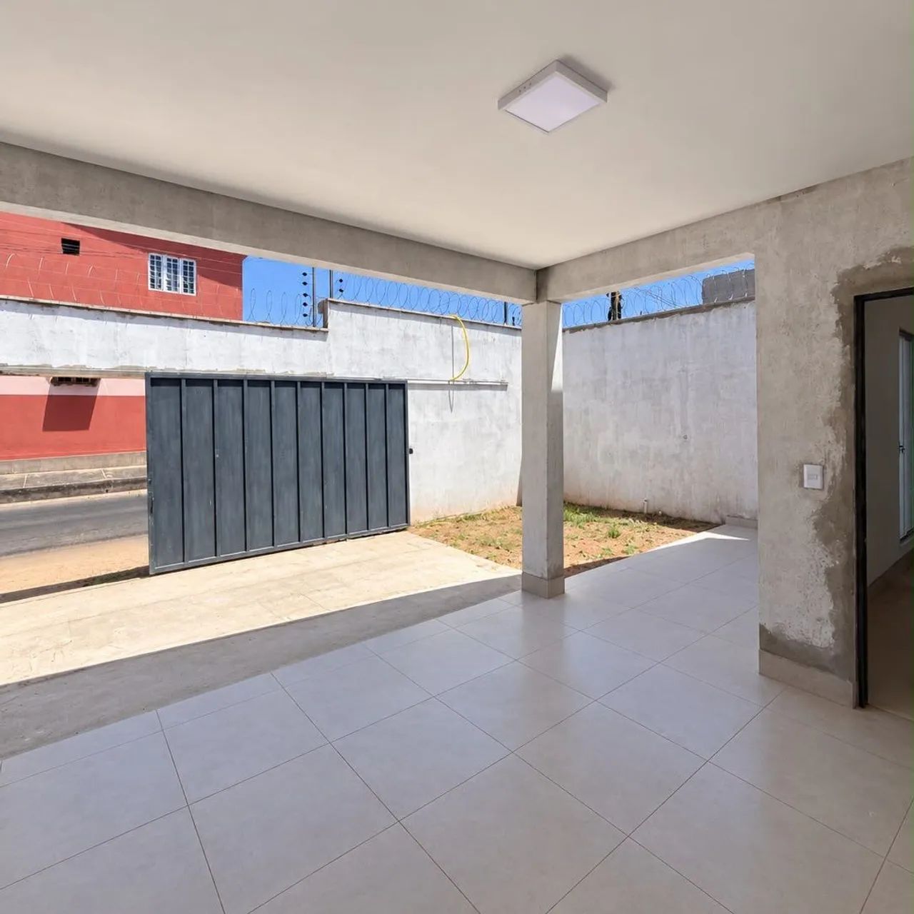 VENDO CASA EM SANTA BÁRBARA  - Foto 2