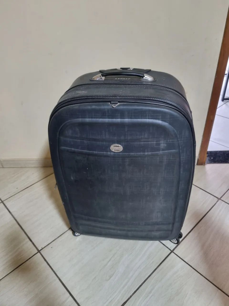 Vendo mala de viagem grande  - Foto 4