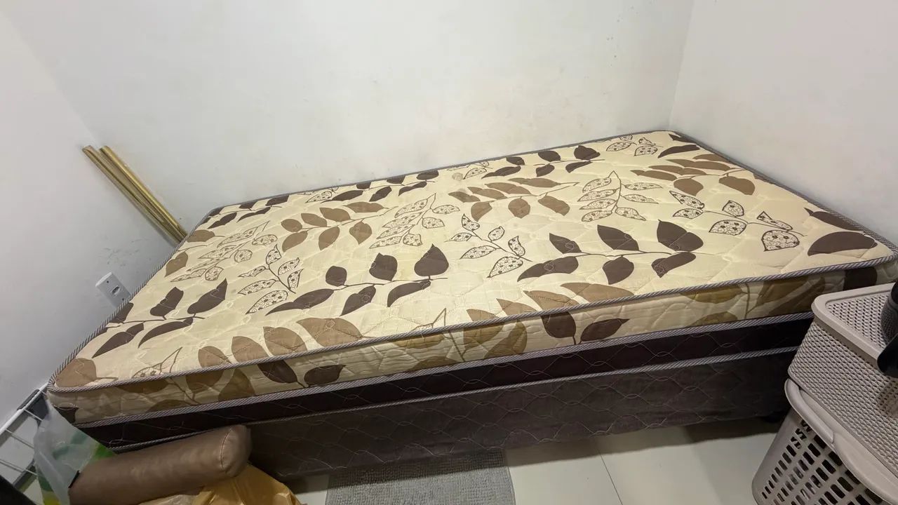Cama de solteiro 
