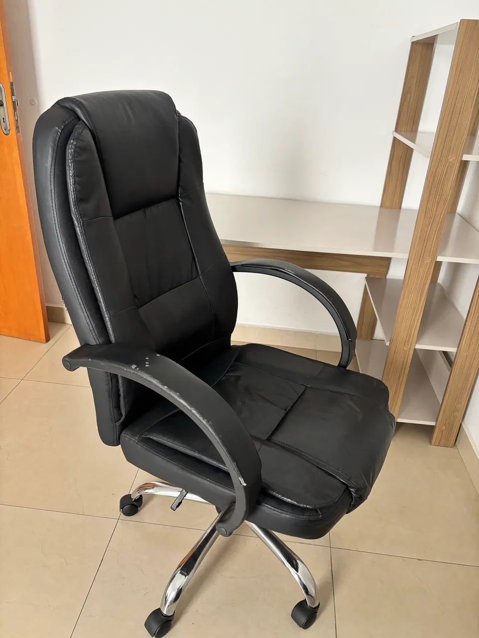 Mesa com cadeira home office  - Foto 5