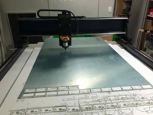CNC Router Bertech MP1400 com banca e usada apenas 6x, muito nova! - Foto 3