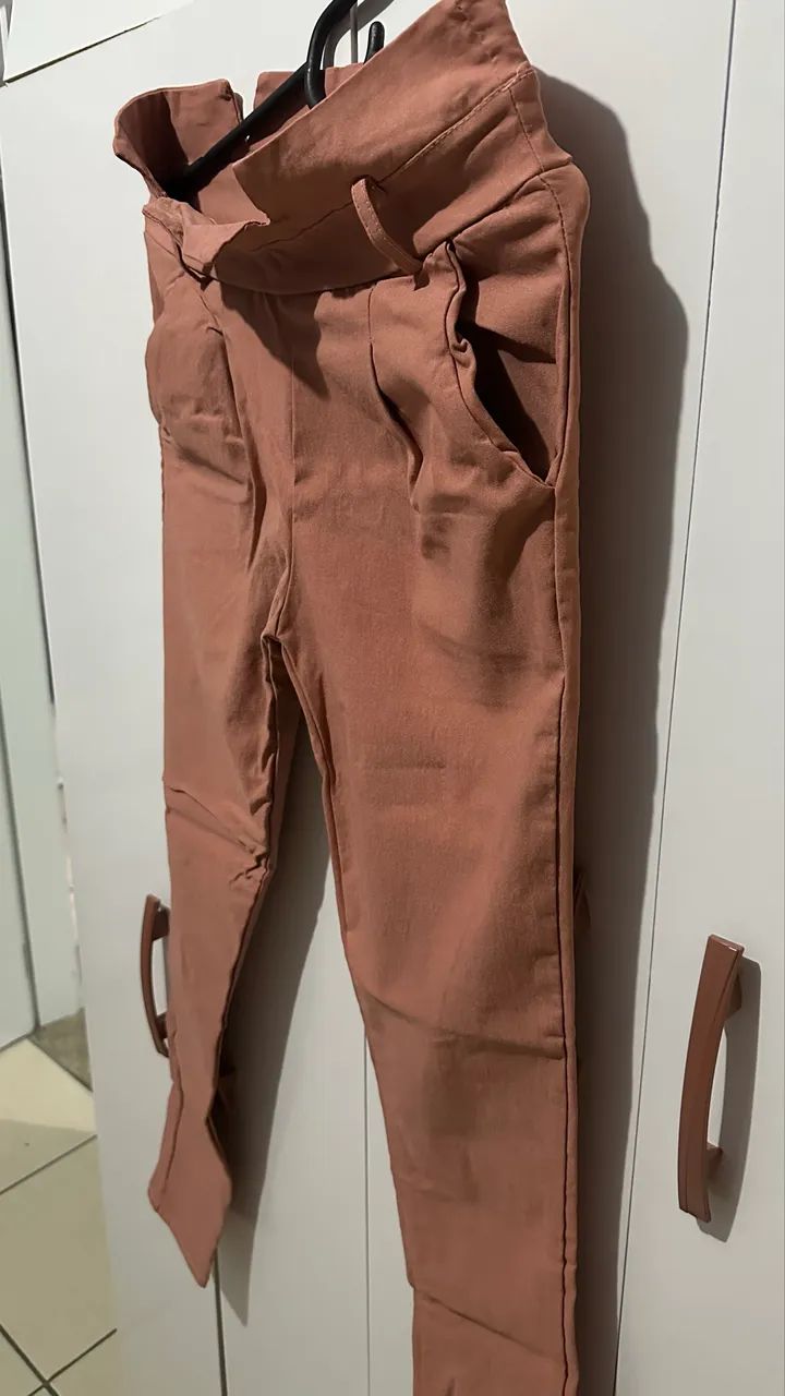Calça com elastano  - Foto 4