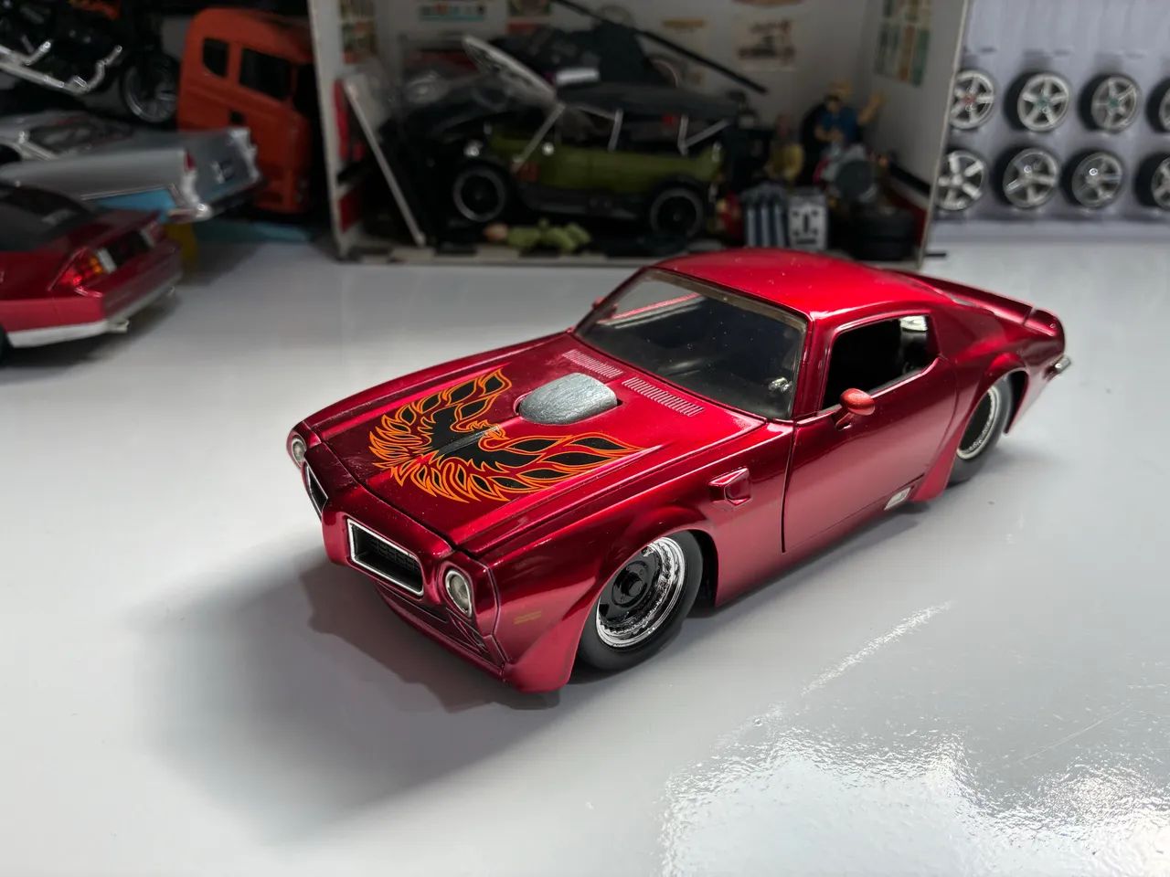 Miniatura chevy pontiac vinho 85