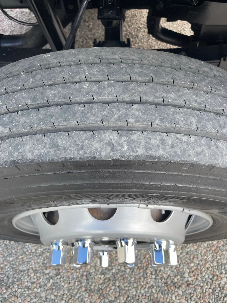 Ford cargo 1722 semi leito chassi 8 metros  - Foto 12