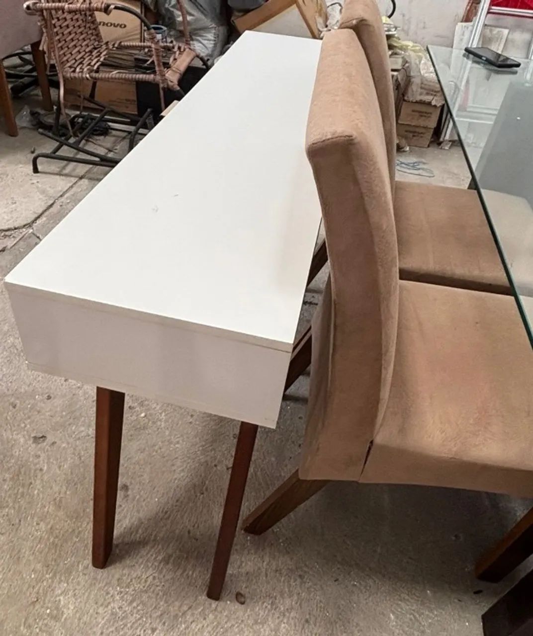 Mesa de jantar e aparador - Foto 2