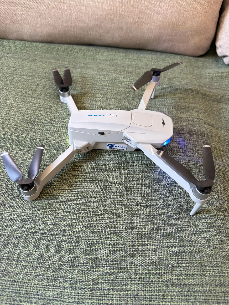 Drone KF102 com duas baterias - Foto 5