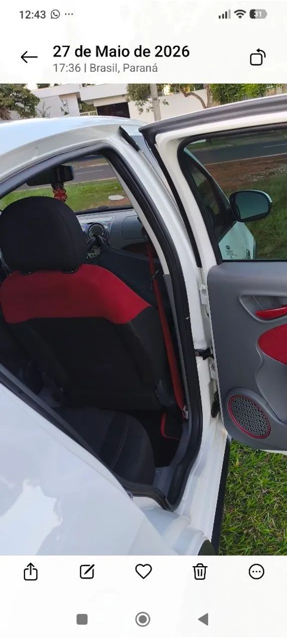 Fiat Palio Sporting 1.6 Flex 16V 5P 2014 - Foto 5