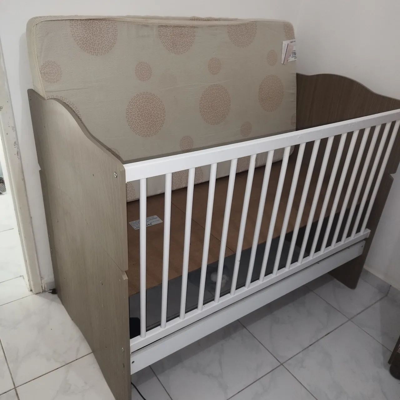VENDO BERÇO 3 EM 1 + COLCHÃO 