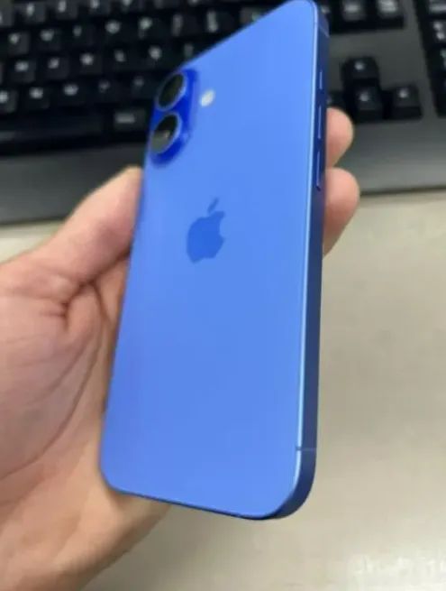 iPhone XR Transformado em iPhone 16 - Foto 2