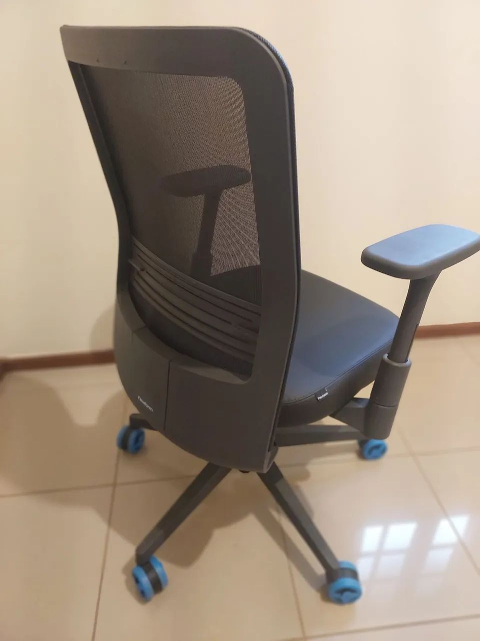 Cadeira Tecton HD Graphite N Black - Foto 3