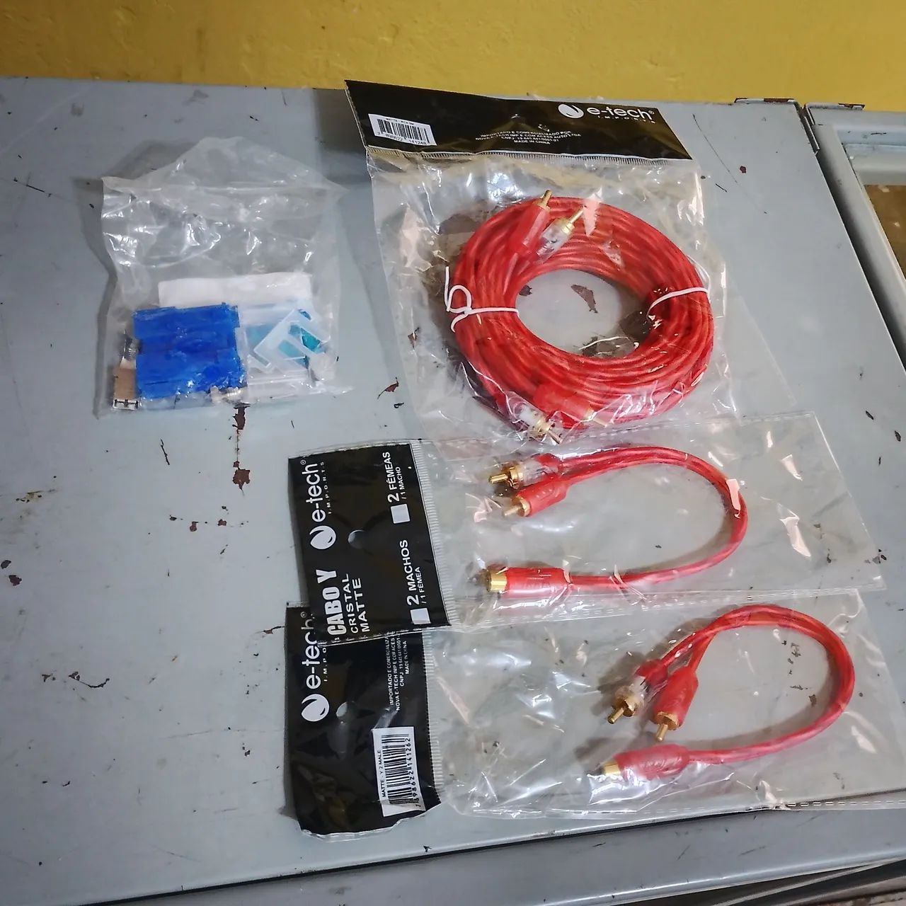Caixa 12 polegadas mais módulo Taramps troco por mesa de pebolim ou de bilhar  - Foto 3