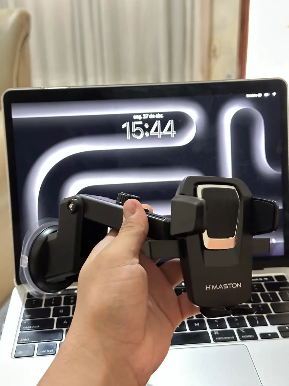 TÍTULO  Suporte de Celular Veicular com Ventosa Forte e Rotação 360°