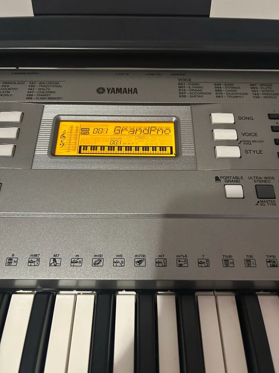 Teclado Yamaha PSR-353 - Foto 3