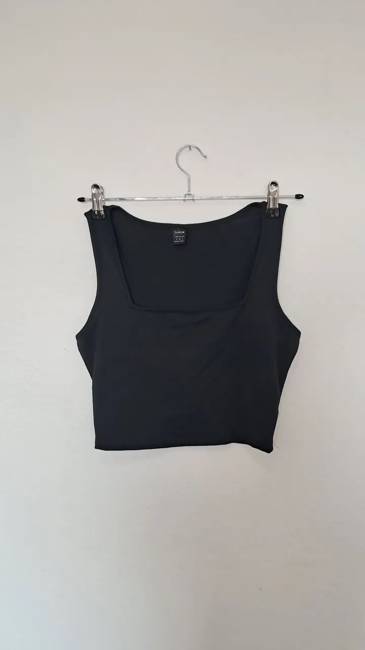 Blusinha Preta