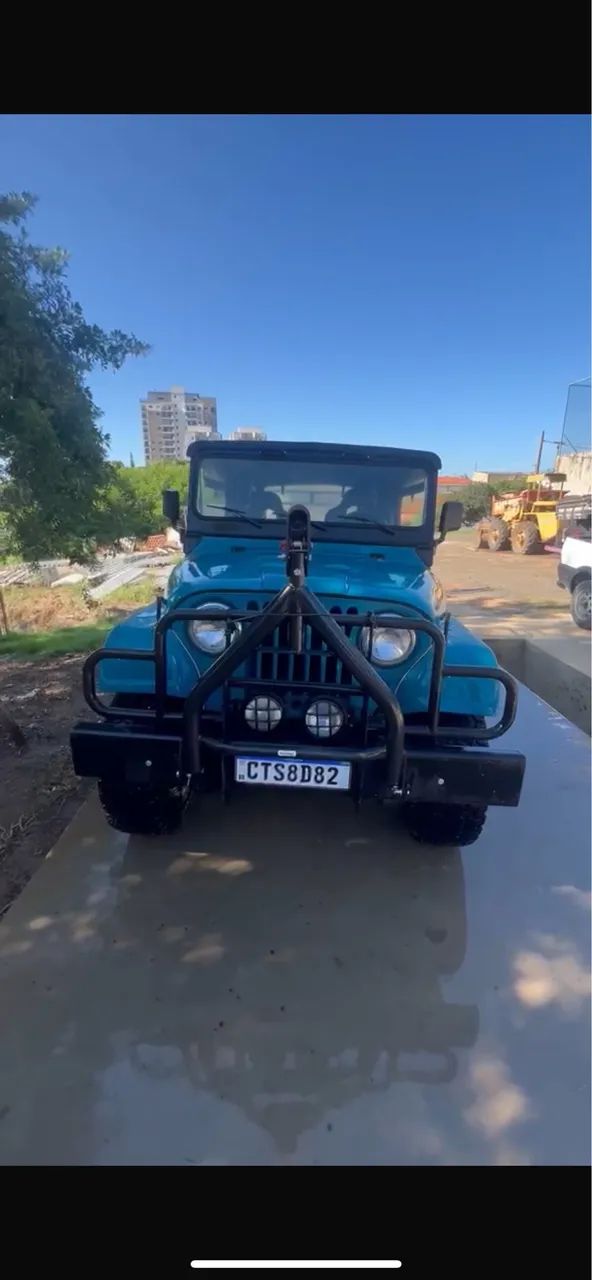 Willys Overland Jeep 2.6 12V Gasolina 2P 1964