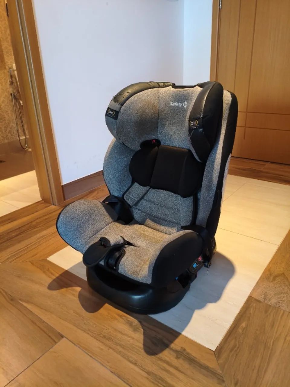 Cadeirinha Multifix Safety 1st - 0 a 36kg e ISOFIX - Foto 3