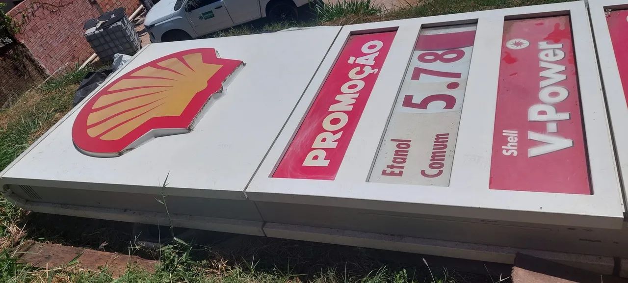 A negócia um totem de posto de gasolina  - Foto 2
