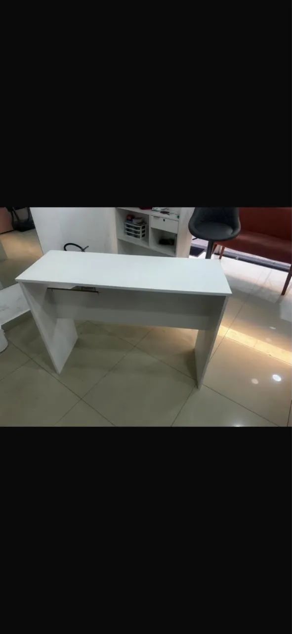 Mesa Nail designer móvel marcenaria 