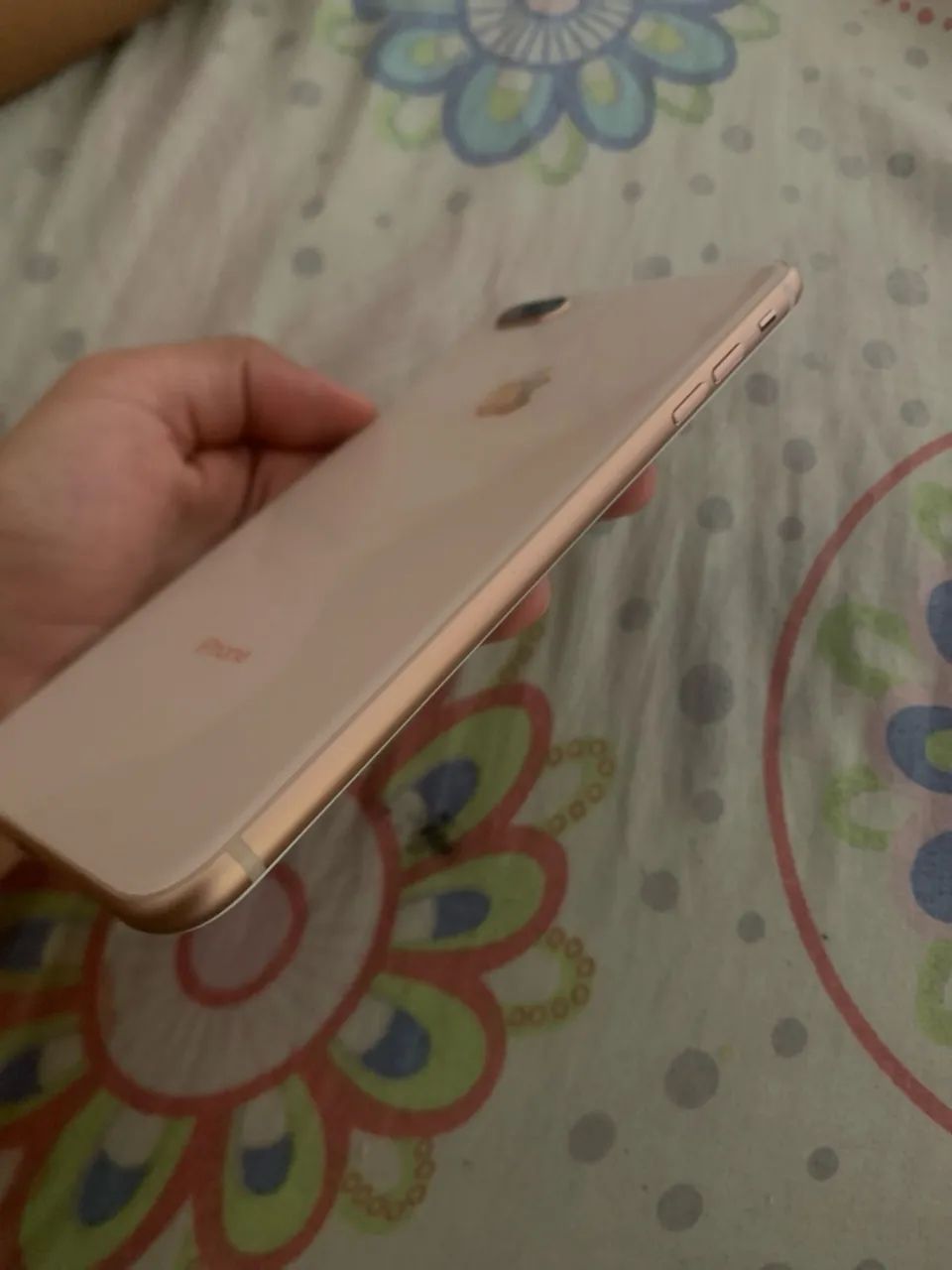 IPHONE 8 PLUS  - Foto 3
