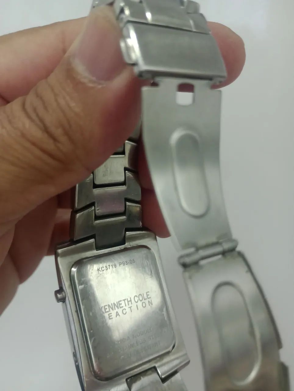 Relógio Digital Kenneth Cole masculino Marca Americana  - Foto 4