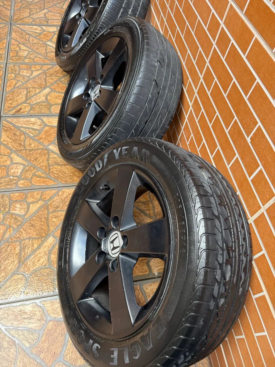 Rodas Aro 16 com pneus - Foto 2