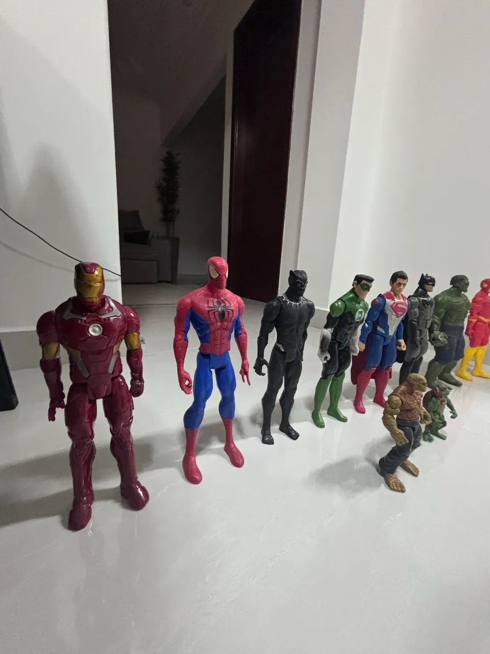 Vende-se Super Heróis  - Foto 2