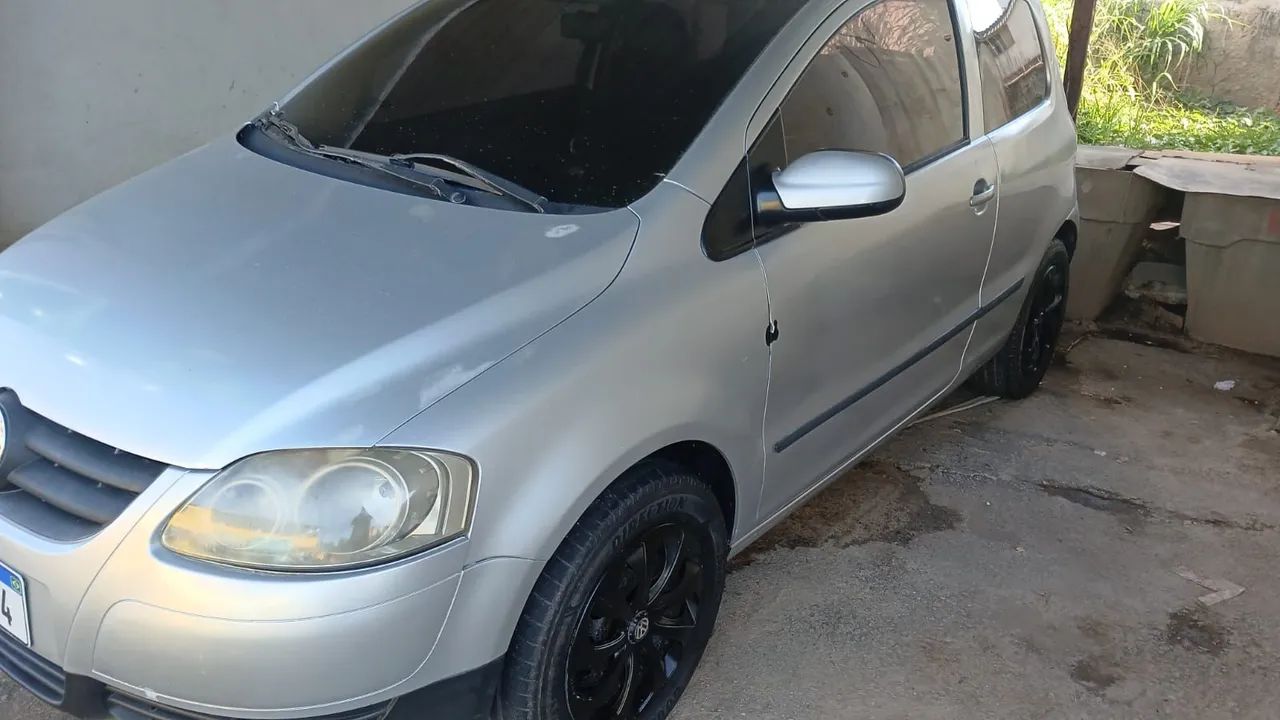 Volkswagen Fox Fox City 1.0Mi/ 1.0Mi Total Flex 8V 3p 2010