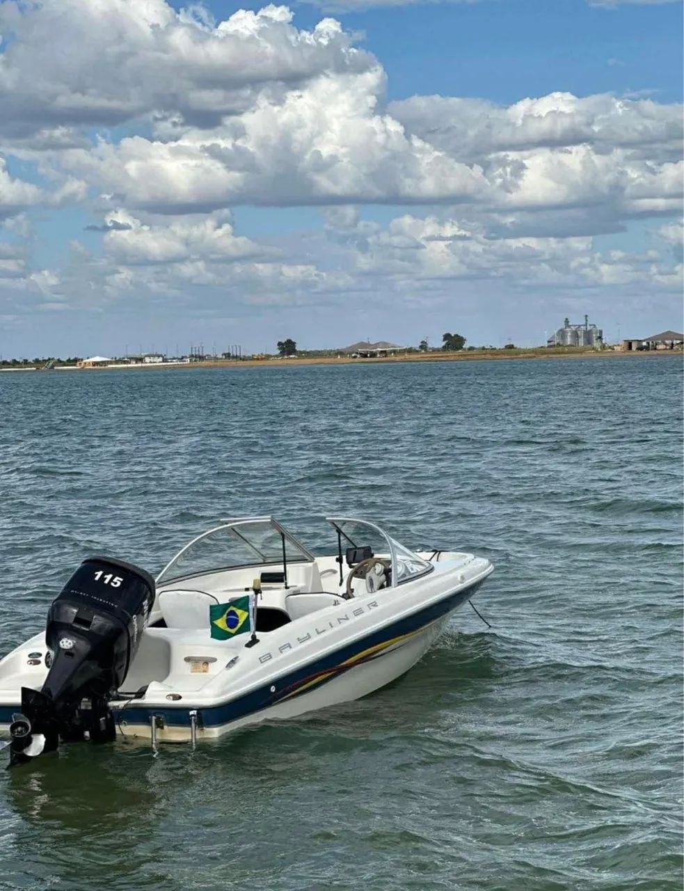 Vendo ou troco Lancha com motor mercury 115HP - Foto 4