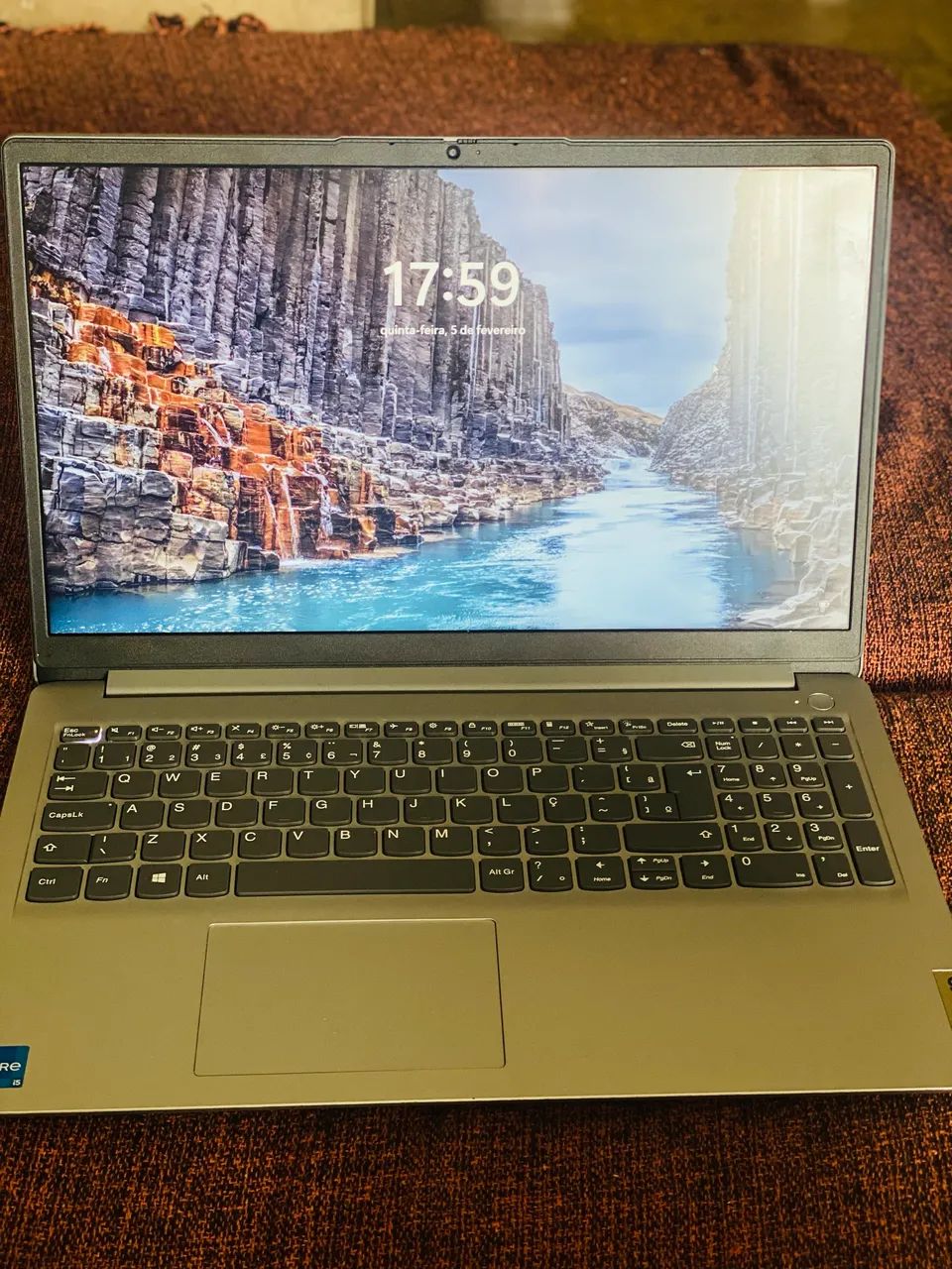 Vende-se Notebook Lenovo I5 IDEAPAD 2024 