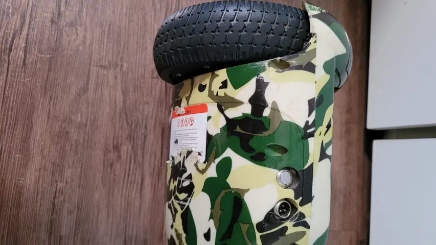 Hoverboard Skate Elétrico 6.5 Polegadas Com Led E Bluetooth Fogo E Gelo Hoverboard Skate  - Foto 2