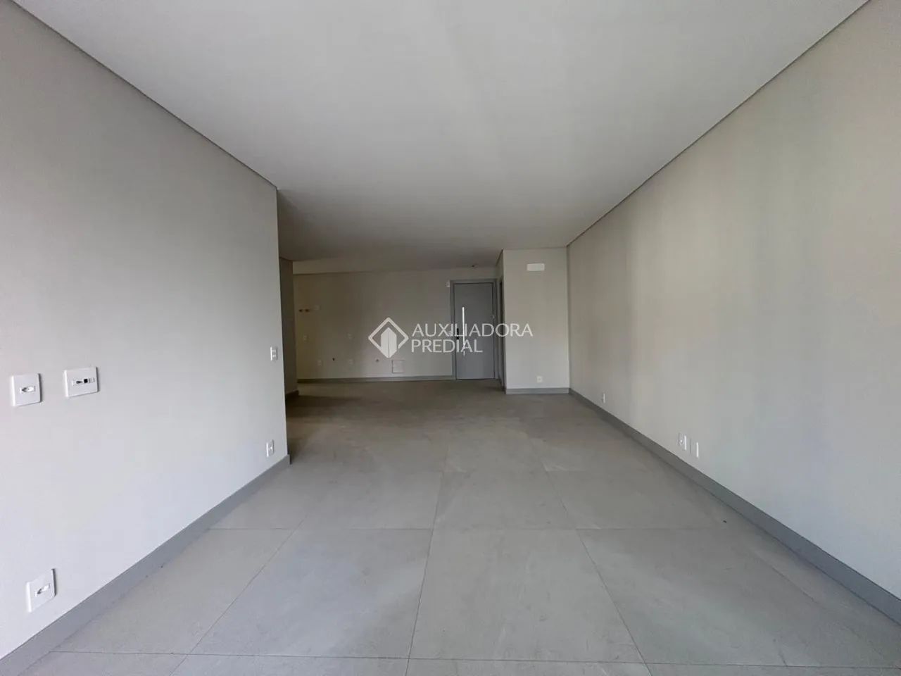 La Premier - 3 Suítes | 2 Vagas | Sacada com Churrasqueira- Av. Trompowsky - Foto 3