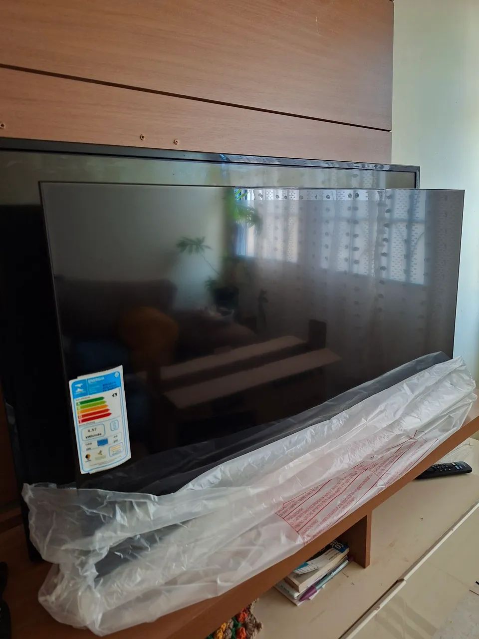 SmartTV nova na caixa