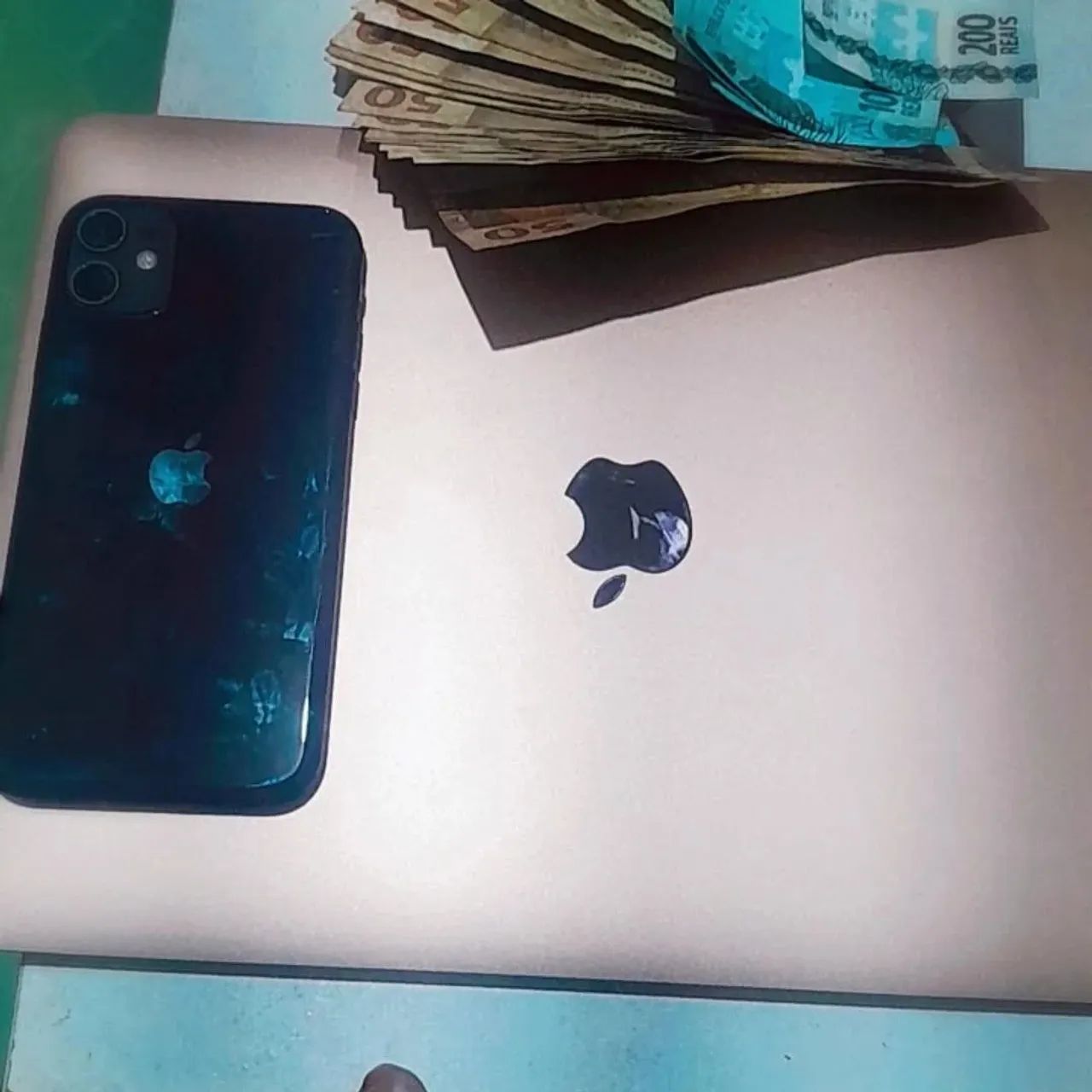MacBook m1 gold 128 tela de 13
